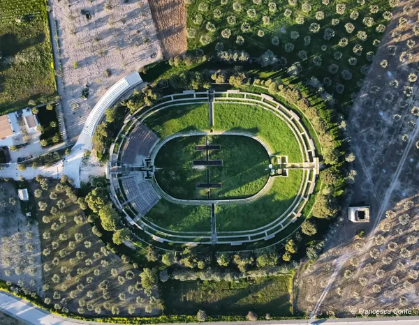 L'anfiteatro romano di Lucera visto dall'alto